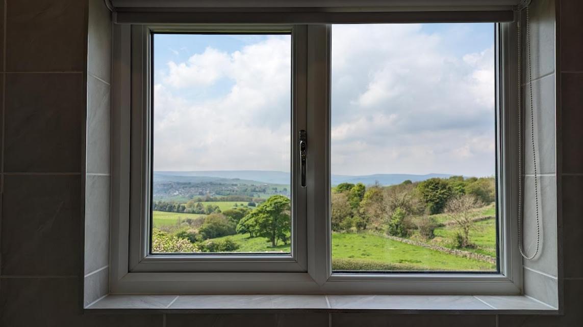 Lane End Cottage Holmfirth - Panoramic Views, Modernised With Offroad Parking Esterno foto